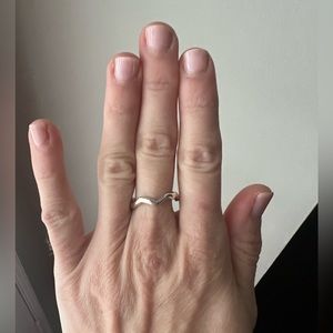 Tiffany and Company Paloma Picasso Zigzag Wave Ring Sterling Silver size 6